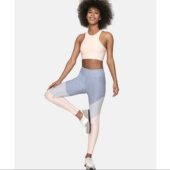 Outdoor Voices Pants - BOGO! Outdoor Voices Color Block 7/8 Warmup Leggings